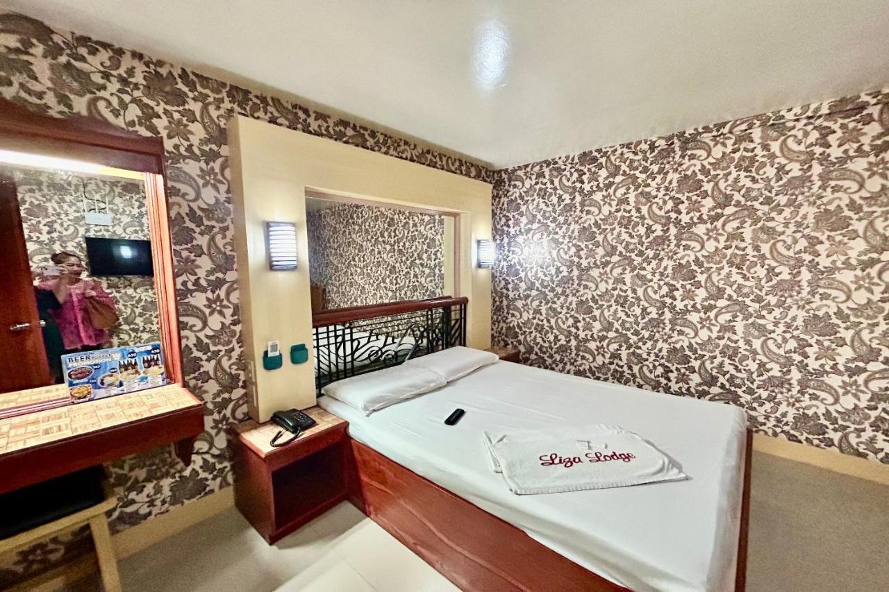 Oyo 971 Liza Lodge Pasay Ngoại thất bức ảnh